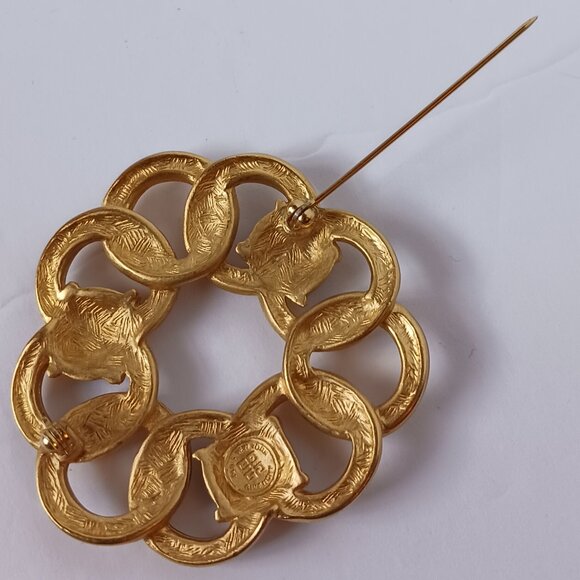 Vintage GIVENCHY Signed 1990's Round Modern Classic Statement Brooch - Picture 5 of 8
